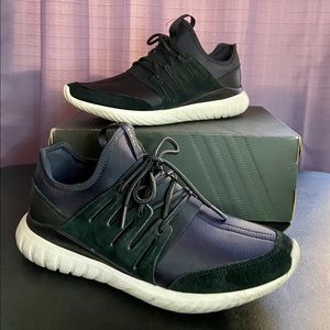 Adidas Tubular Radials - Black